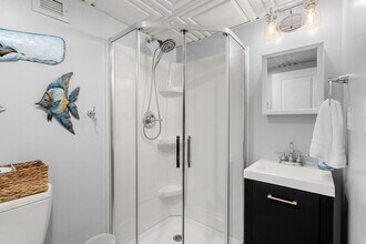 933 Ocean Blvd in Hampton, NH - Building Photo - Building Photo