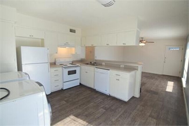310 E Croslin St in Austin, TX - Building Photo - Building Photo
