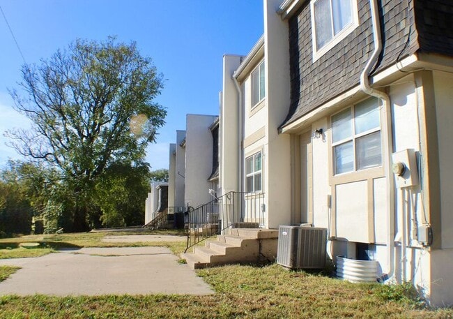 2603 Farrow Ave in Kansas City, KS - Building Photo - Building Photo