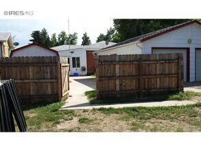 1129 Gard Pl in Loveland, CO - Foto de edificio - Building Photo