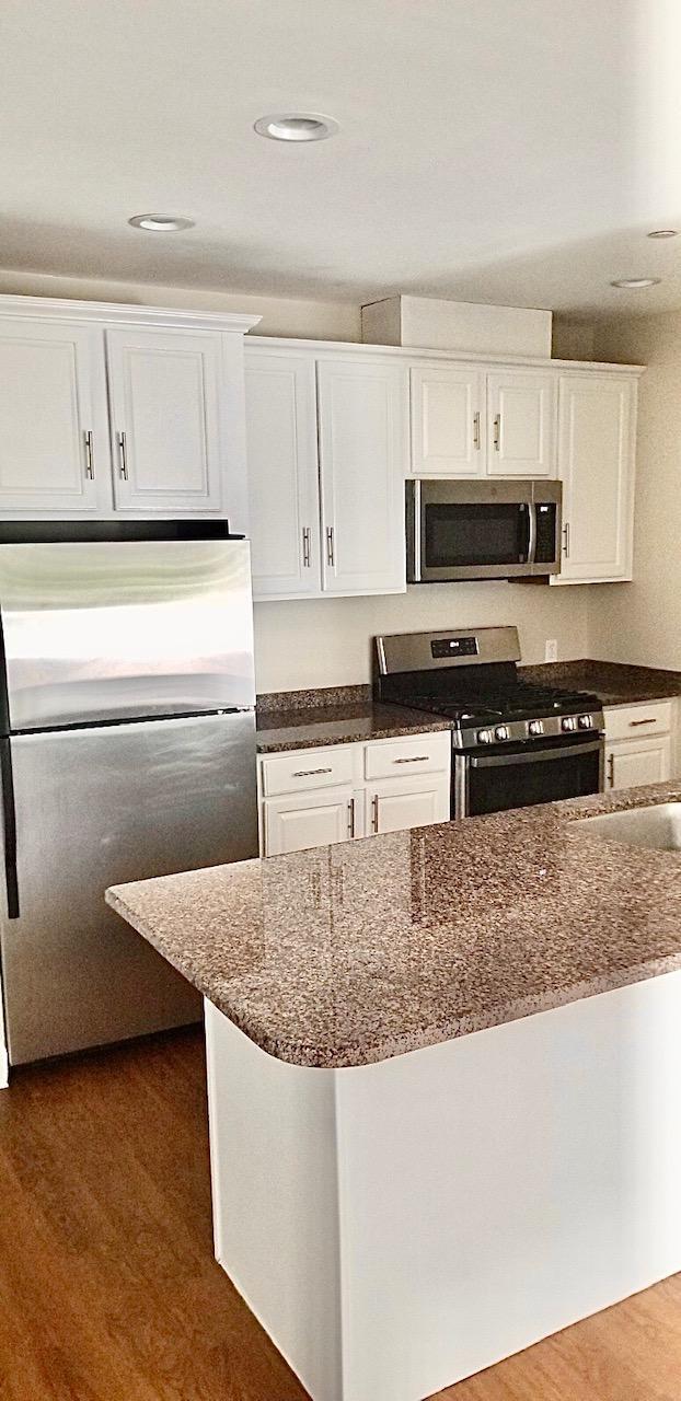 1522 VFW Pkwy, Unit 504