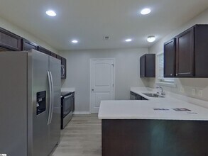 205 Terilyn Ct in Greenville, SC - Building Photo - Building Photo