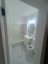 152 Turner Ave in Torrington, CT - Building Photo - Building Photo