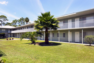 Placido Bayou MF Submarket- Multi-Family in St. Petersburg, FL - Foto de edificio - Building Photo