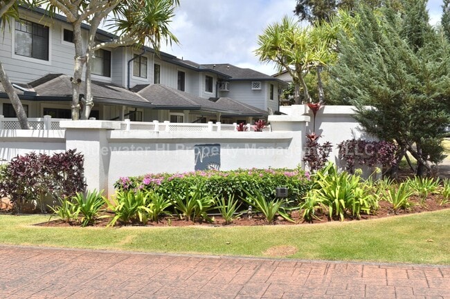 property at 95-933-933 Ukuwai St