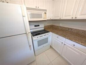 816 NE 4th St, Unit 2 in Fort Lauderdale, FL - Building Photo - Building Photo