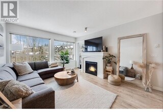 3110 Dayanee Springs Blvd, Unit 517 in Coquitlam, BC - Building Photo - Building Photo