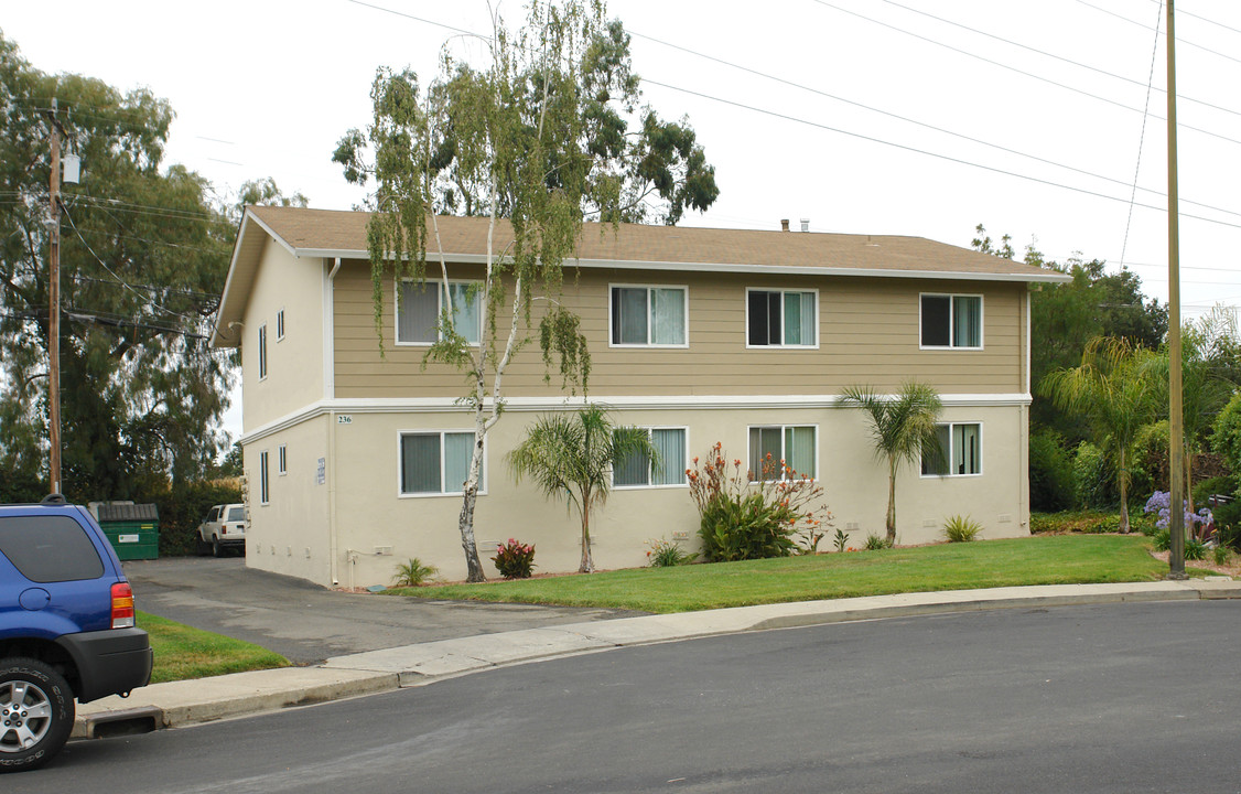 Rinconada Court Apartments in Los Gatos, CA - Building Photo