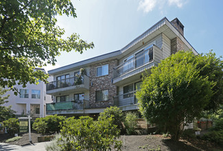 La Rosa Villa in Vancouver, BC - Building Photo - Primary Photo