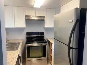 12086 Mendel Dr in Orlando, FL - Building Photo - Building Photo
