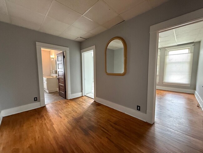 605 West Macon Street