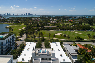 Greenview Courtyard in Miami Beach, FL - Building Photo - Building Photo