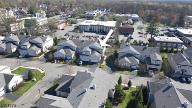 34 Mc Nish Way in West Caldwell, NJ - Building Photo - Building Photo