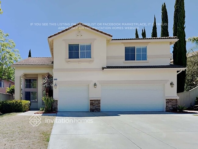 property at 45402 Eagle Crest Ln