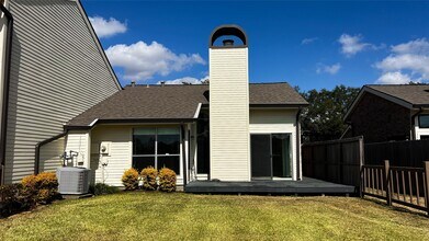 16130 Seahorse Dr in Houston, TX - Building Photo - Building Photo