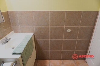 3909 Balboa Dr in Bakersfield, CA - Building Photo - Building Photo