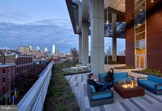 205 Race St, Unit 1B-11C in Philadelphia, PA - Building Photo - Building Photo