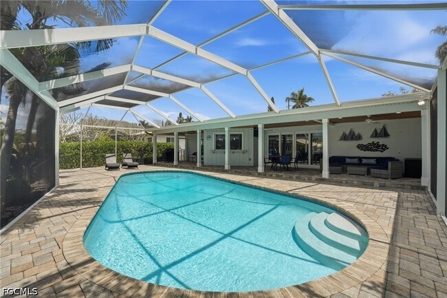 property at 1590 Sandpiper St