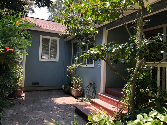 property at 39 Locust Ave