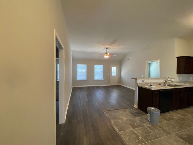 219 Grace Ct in Manchester, TN - Building Photo - Building Photo