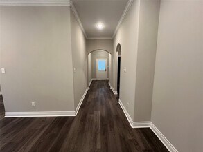 702 Tippit Ln in Greenville, TX - Foto de edificio - Building Photo