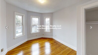 11 Partridge Ave in Somerville, MA - Building Photo - Building Photo