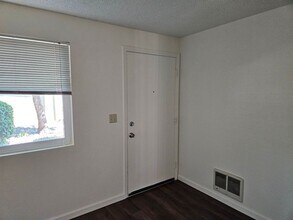 1831 Claxter Rd NE in Keizer, OR - Building Photo - Building Photo