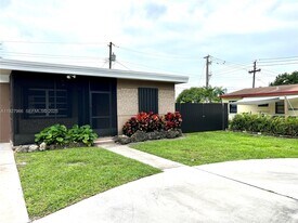 6228 Taylor St in Hollywood, FL - Building Photo