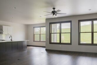 2143 Arrowhead Cir in Spearfish, SD - Building Photo - Building Photo