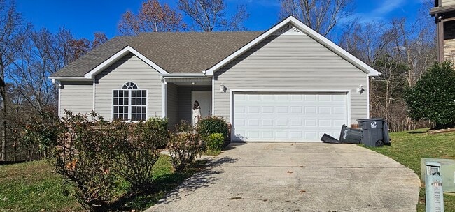 property at 5109 Marie Cir