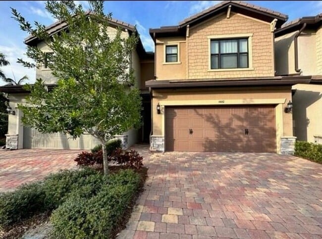 property at 4460 San Fratello Cir