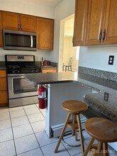 31 W Main St, Unit UPPER in Englishtown, NJ - Building Photo - Building Photo