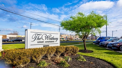 Westbury Apartments in North Olmsted, OH - Building Photo - Building Photo