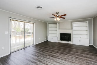 320 Southridge Dr in Ridgeland, MS - Building Photo - Building Photo