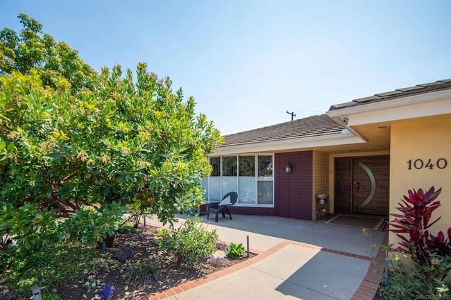 1040 Alameda Blvd in Coronado, CA - Building Photo - Building Photo