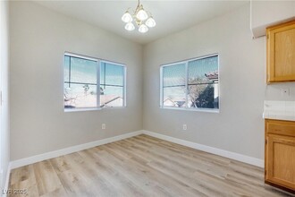 8501 W University Ave, Unit 2112 in Las Vegas, NV - Building Photo - Building Photo