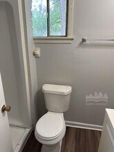 1240 Robin Hood Ln in Memphis, TN - Building Photo - Building Photo