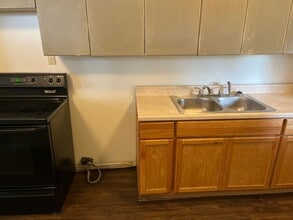 1008 S Eugene St in Grand Island, NE - Building Photo - Building Photo