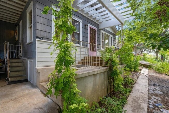 4407 Lareina Dr in Austin, TX - Building Photo - Building Photo