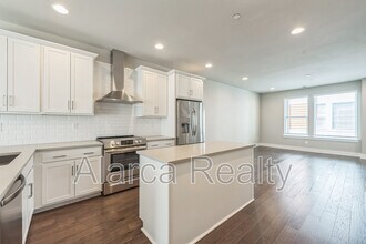 1311 Millpark Ln in Charlotte, NC - Building Photo - Building Photo