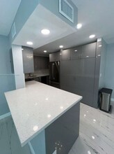 1799 SW 81st Ter in Davie, FL - Foto de edificio - Building Photo