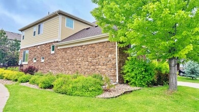 25962 E Geddes Cir in Aurora, CO - Building Photo - Building Photo