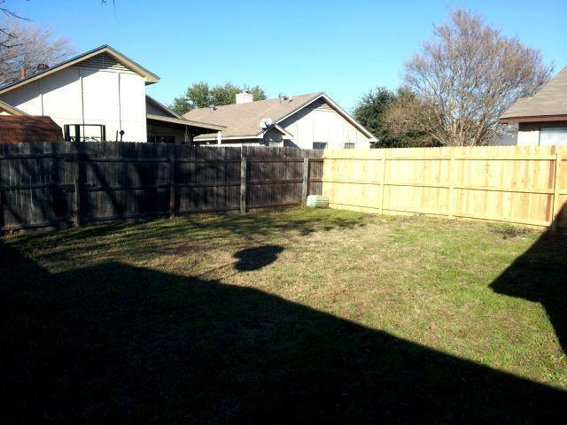 1420 Horncastle St in Fort Worth, TX - Building Photo - Building Photo