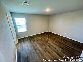 4219 Volcano Way in San Antonio, TX - Building Photo - Building Photo