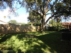 2641 Stern Dr S in Jacksonville, FL - Building Photo - Building Photo