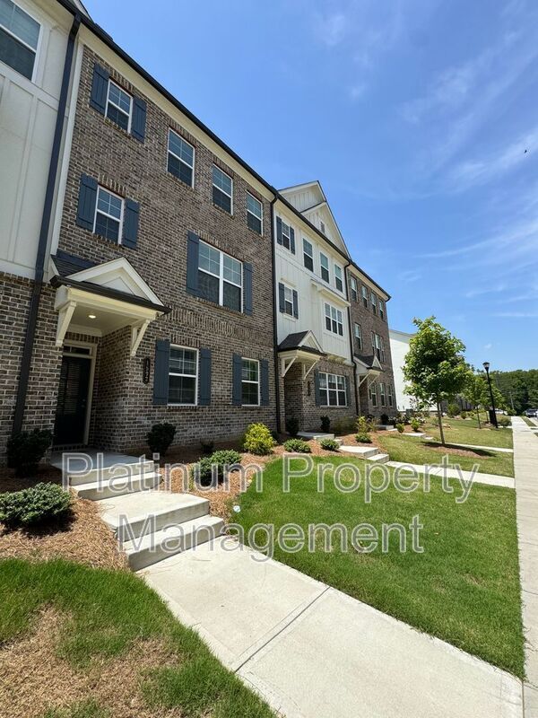 1592 Laurel Blossom Walk in Lawrenceville, GA - Building Photo - Building Photo