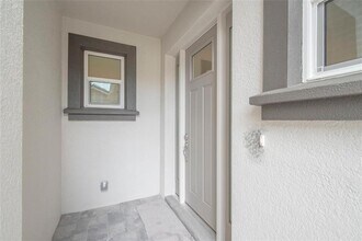 2820 Isles Wy in New Smyrna Beach, FL - Building Photo - Building Photo
