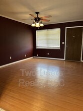 1513 Parkwoods Terrace in Midwest City, OK - Building Photo - Building Photo