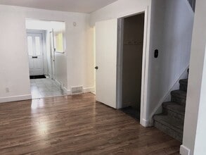 55 Sunridge Ln in Ottawa, ON - Building Photo - Building Photo