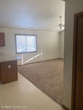 4549 Steinbeck St in Ames, IA - Building Photo - Building Photo